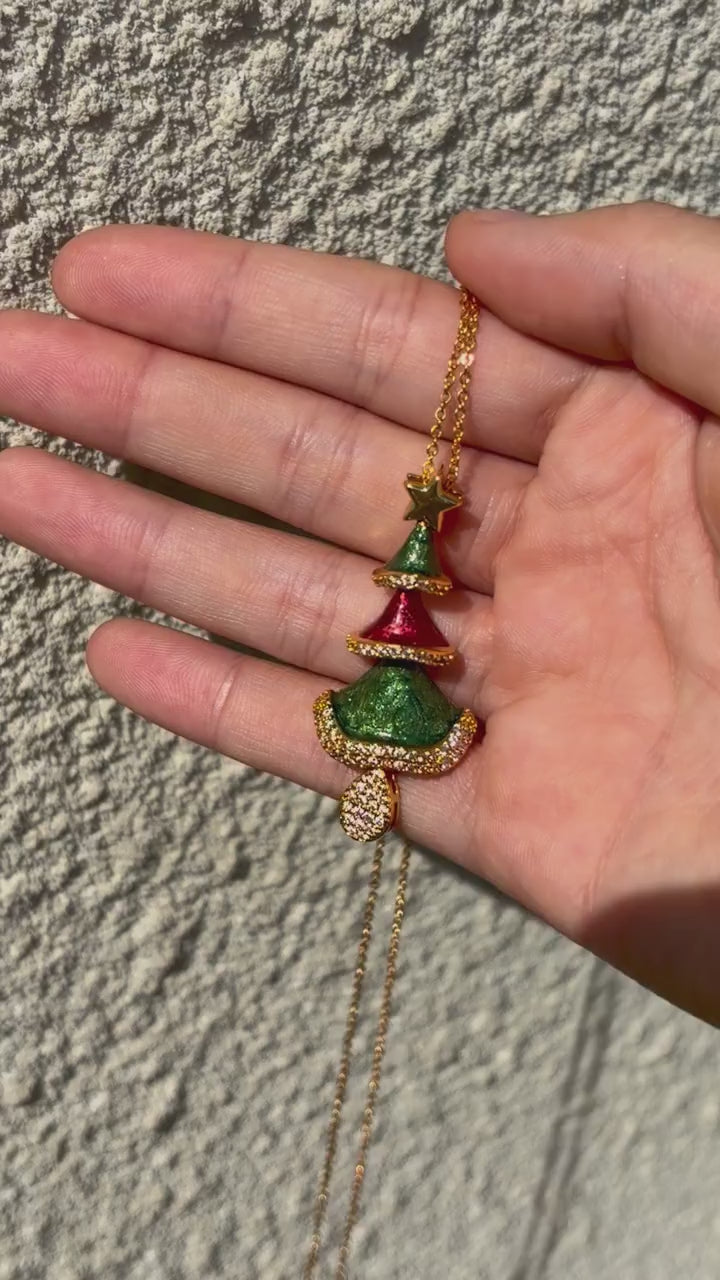 Swinging Christmas tree necklace, gold enamel pendant with sparkling crystals – video
